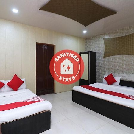 נייניטל Hotel Neelam Raj מראה חיצוני תמונה