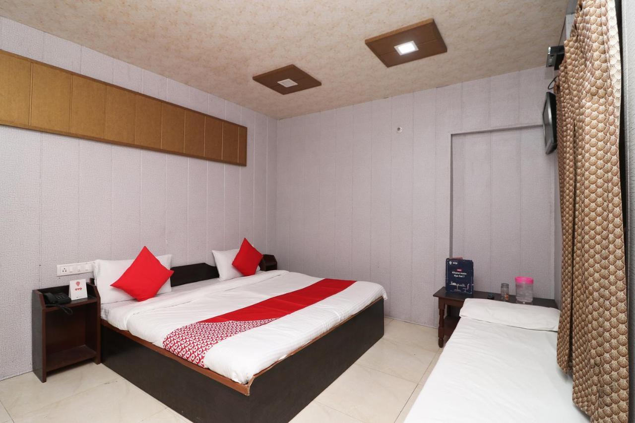 נייניטל Hotel Neelam Raj מראה חיצוני תמונה